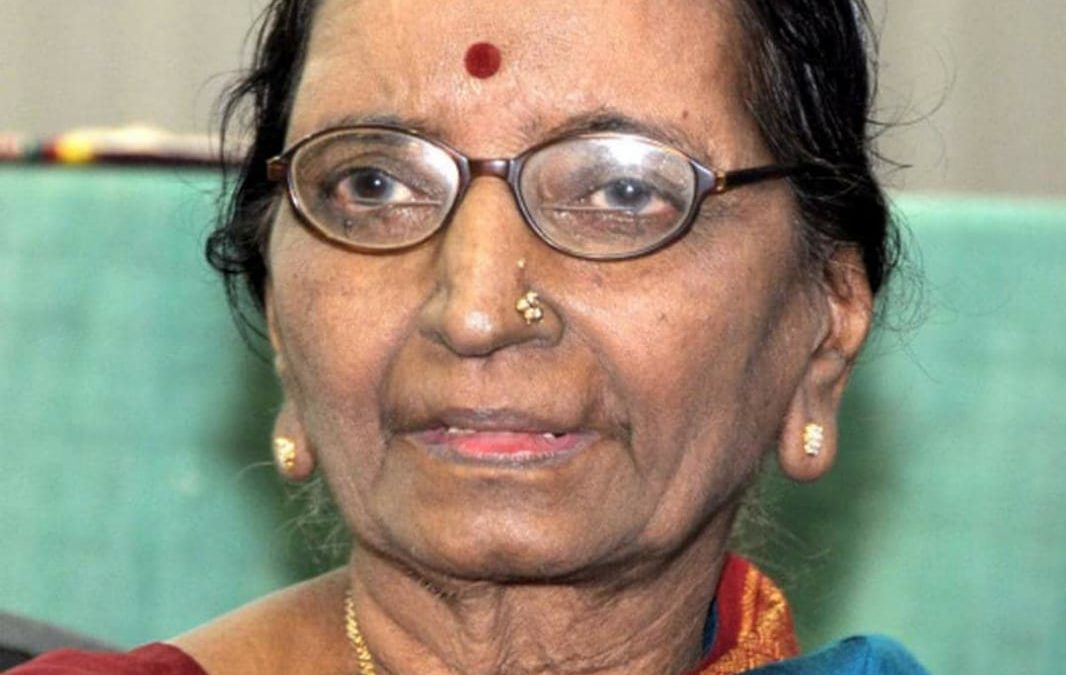 18th June 2022 broadcaster : Dr Smt Usha Sridhar  Topic : Special tribute to Swargeeya Dr M.Vedavalli, Director of Madras Music Academy